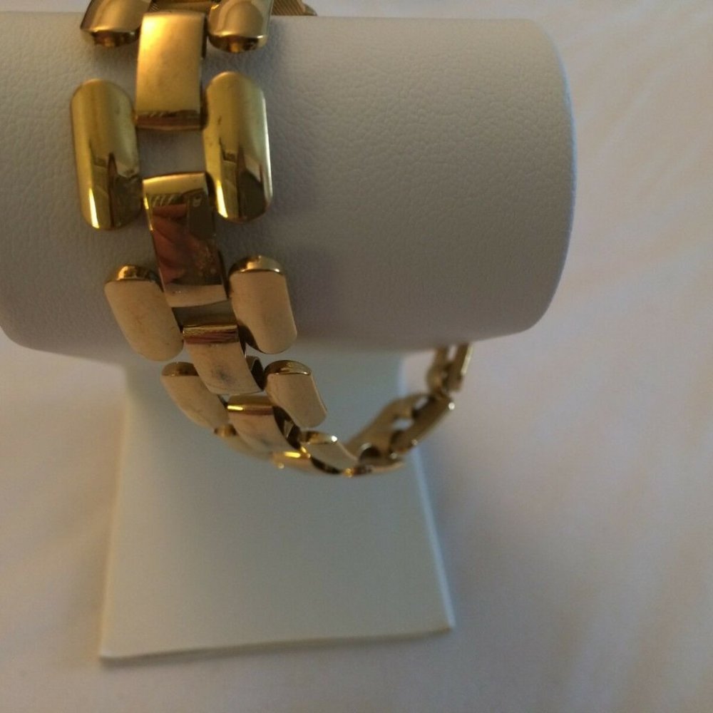 Napier Bracelet Link Marked Gold Tone Fold overA43